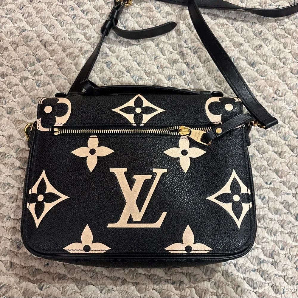 Louis Vuitton Pochette Metis Limited edition - Picture 2 of 4